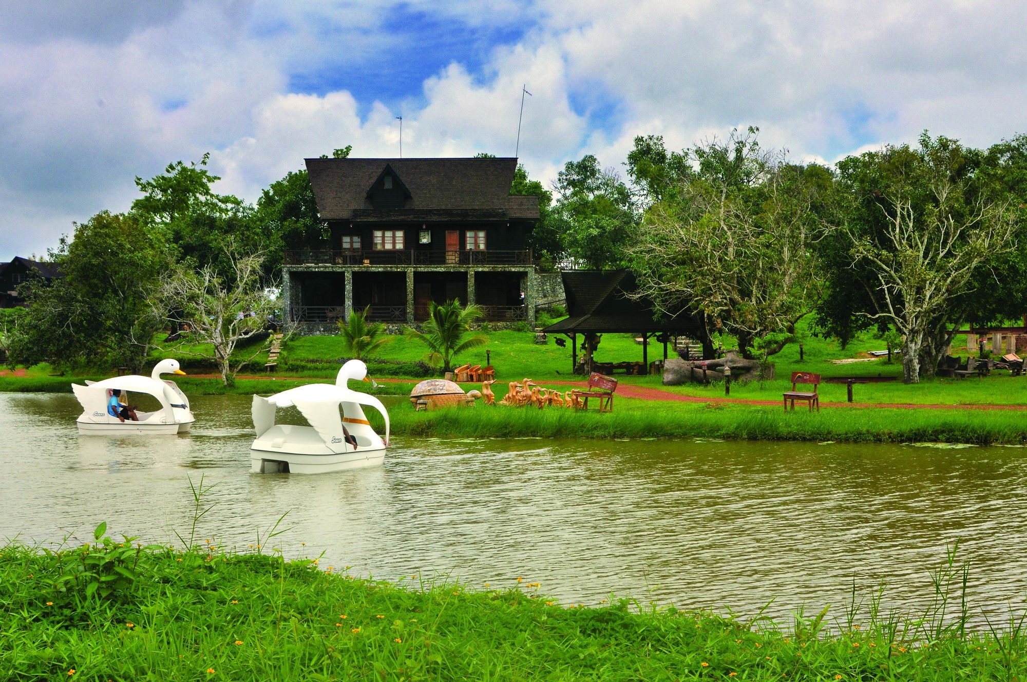 Kma Shwe Pyi Resort